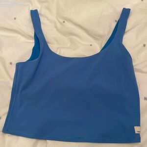 VUORI Blue cropped tank top size large